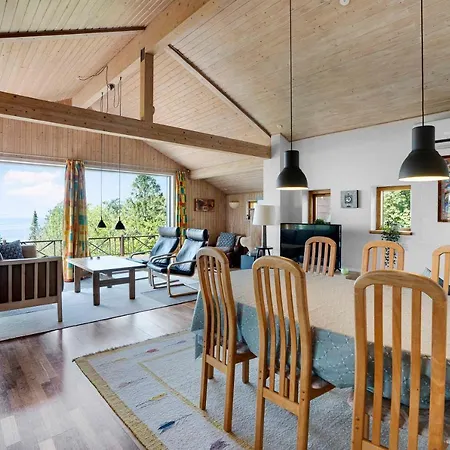With A Beautiful View Of Roskilde Fjord, Holiday home *